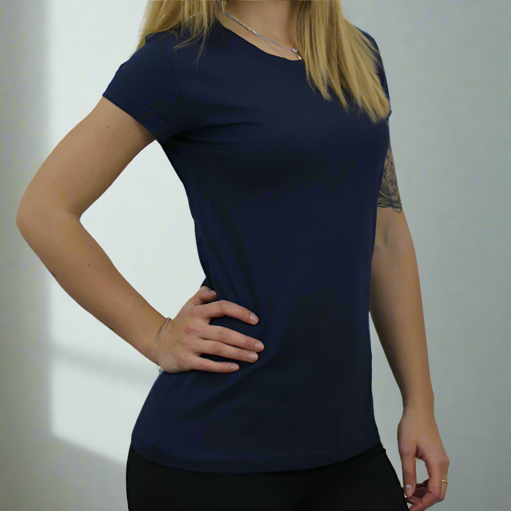 WomanshortsleeveNavytshirt